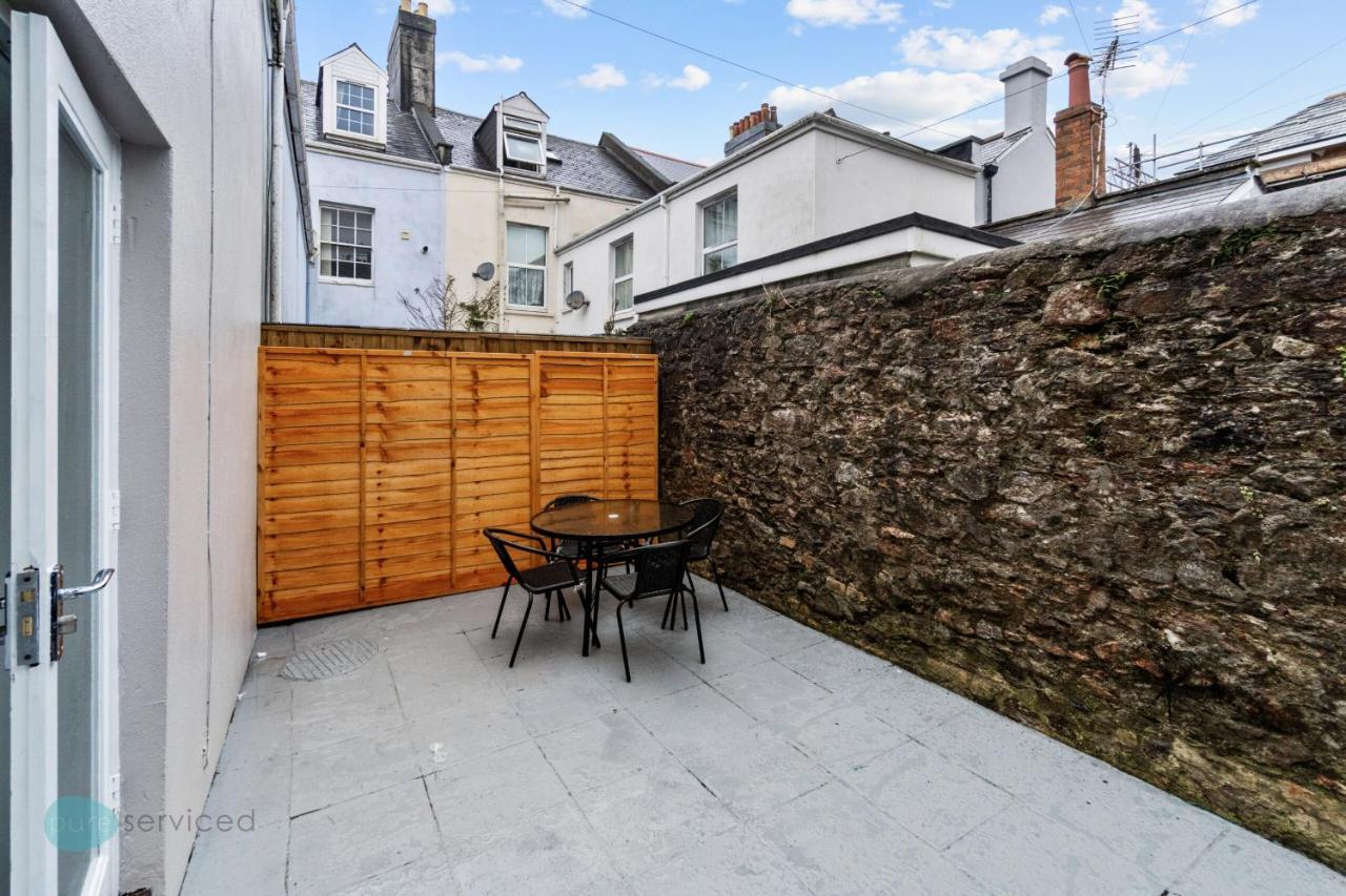 3 Bed- The Barracks Holiday home